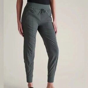 Athleta Attitude Women’s pants 6 Blue Grey Stretch Jogger Active Travel Comfort